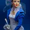 Tonner Scarlett O'Hara Don't Look Back doll wearing Franklin Mint jewelry and hat